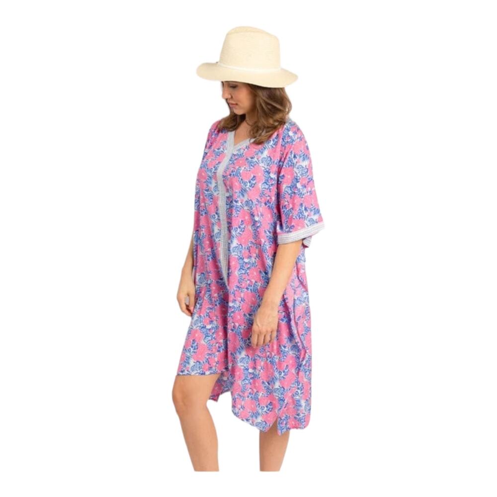Revolve Hat Attack Printed Cover Up Caftan in Pink Floral Women's OS‎